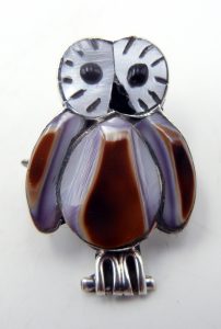 Zuni white mother of pearl and cowrie shell inlay owl pin/pendant
