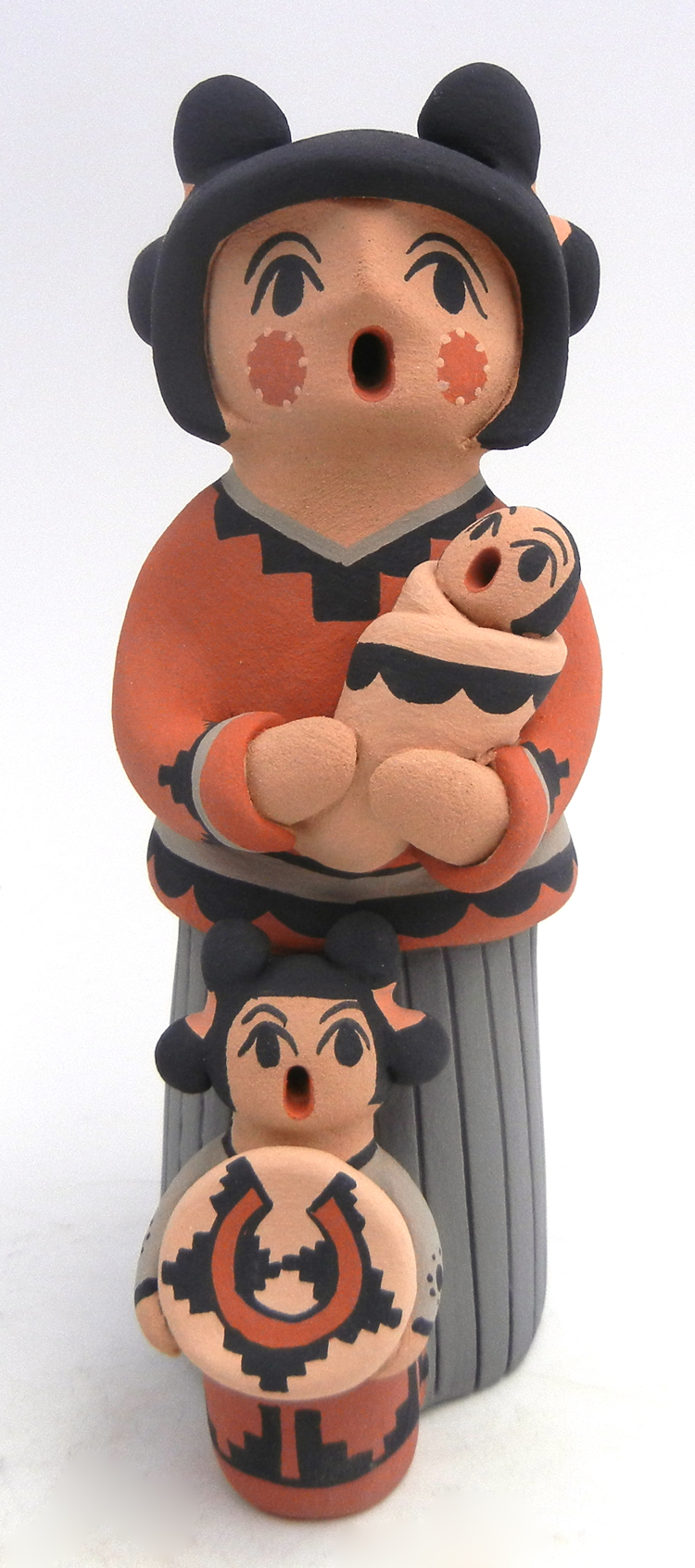 Jemez standing storyteller figurine with two children by Chrislyn Fragua