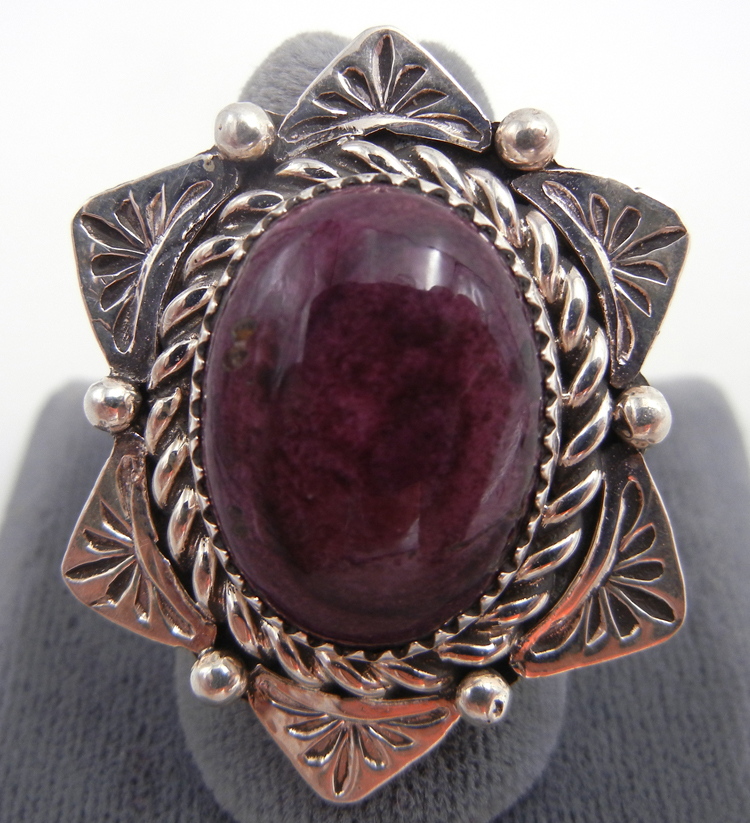 Navajo purple spiny oyster shell and sterling silver ring by Sandra Parkett