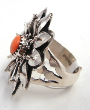 Navajo Sandra Parkett Sterling Silver and Orange Spiny Oyster Shell Flower Ring