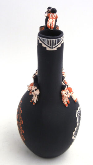 Cochiti/San Felipe Dena Suina Handmade and Hand Painted Wedding Vase with Thirteen Children and Dog