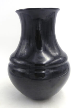 Santa Clara Sharon Naranjo Garcia Large Handmade and Stone Polished Black Vase