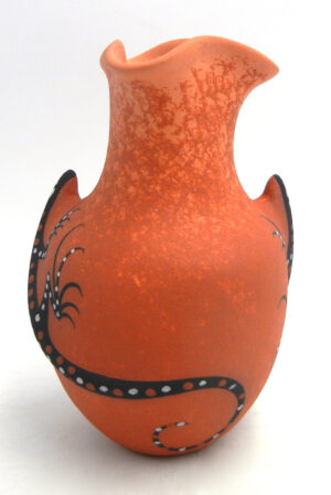 Zuni Lorenda Cellicion Handmade Three Dimensional Lizard Vase with Scalloped Rim