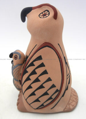 Jemez Diane Lucero Handmade Owl Figurine with Two Owlets - Image 3